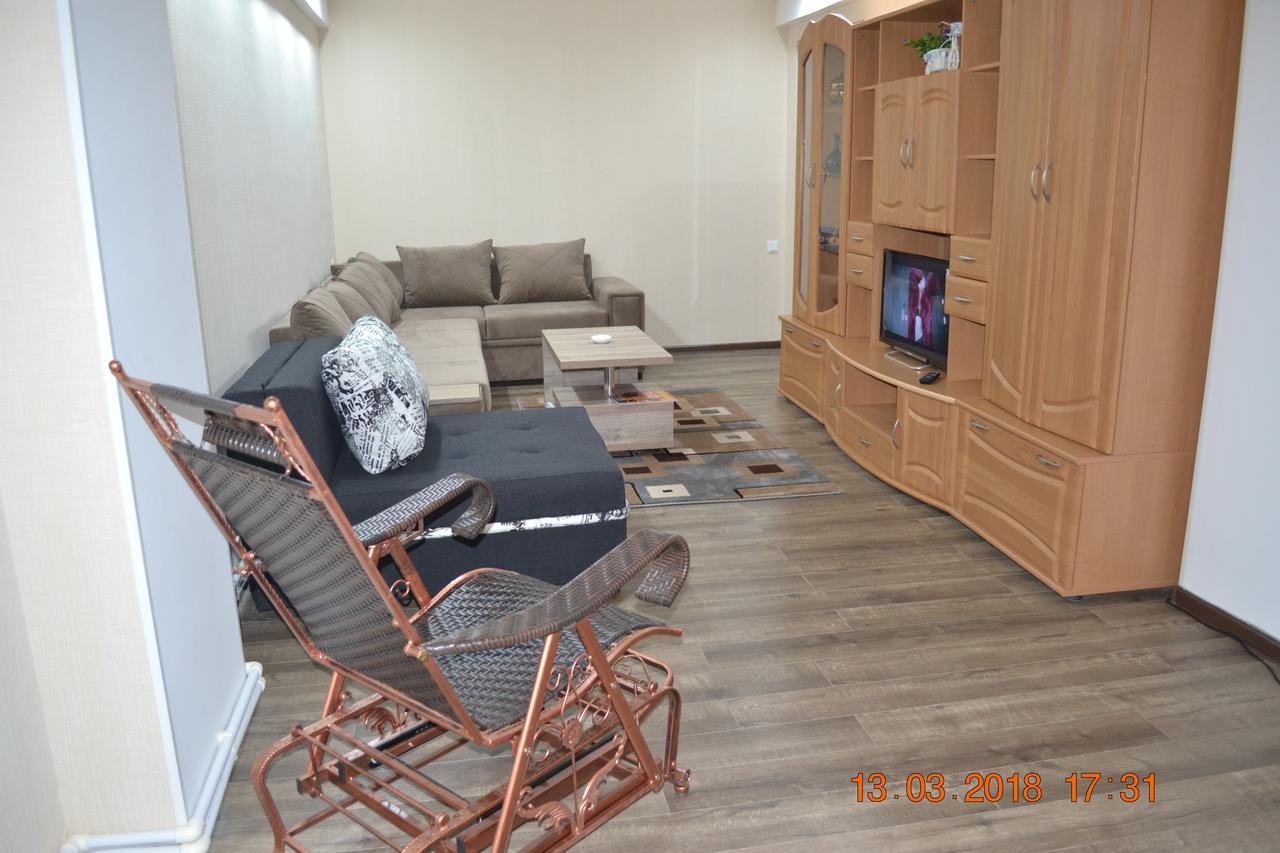 Apartment On Ikalto 8 Tbilisi Eksteriør billede
